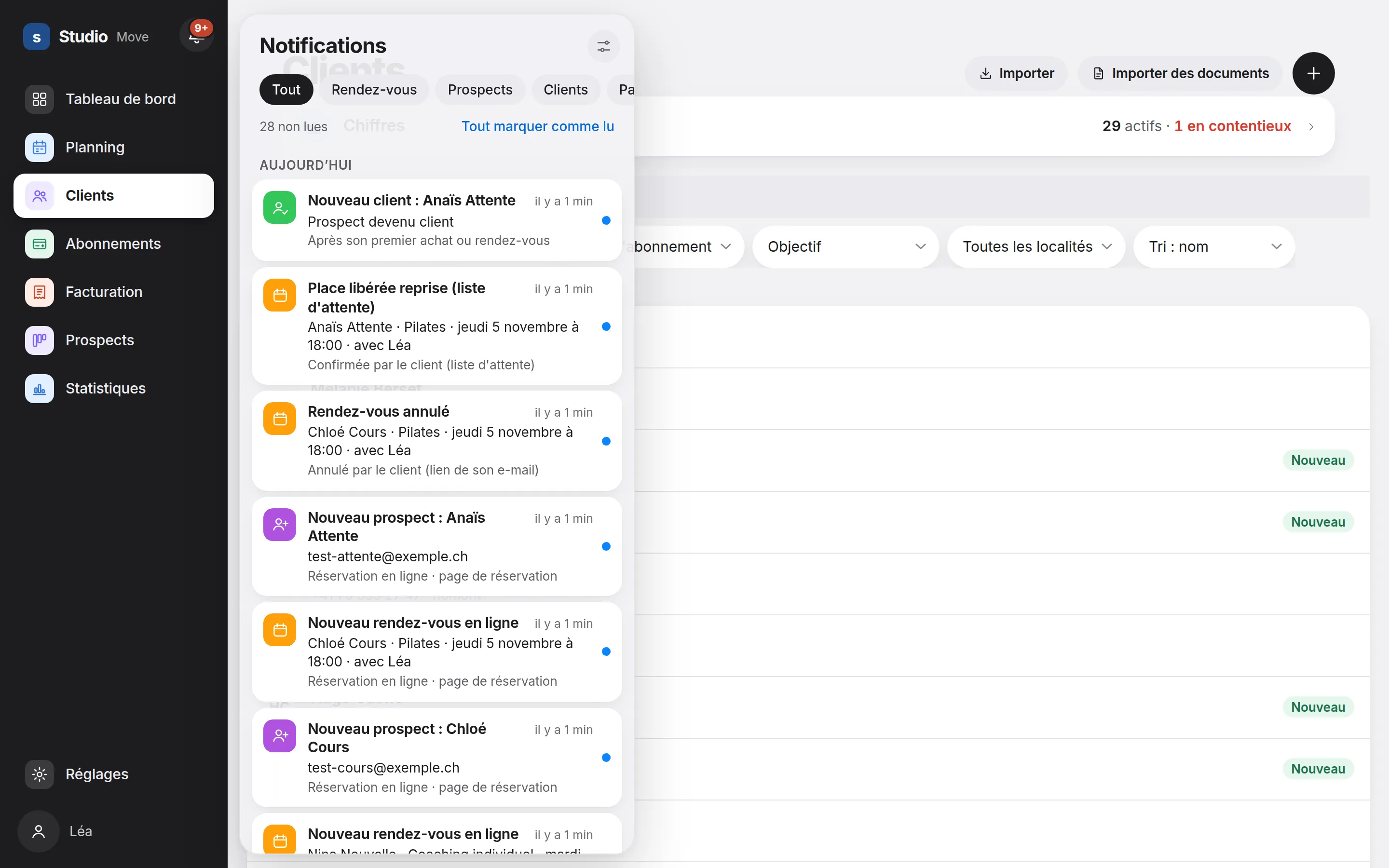 Cloche de notifications de Heverly CRM : nouveaux prospects et nouveaux rendez-vous pris sur la page de réservation en ligne, avec leur provenance